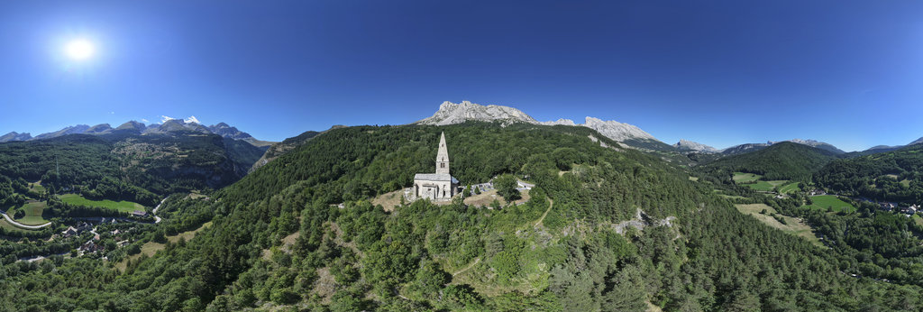Chapelle de Mère Église dans le Dévoluy, Hautes-Alpes, France